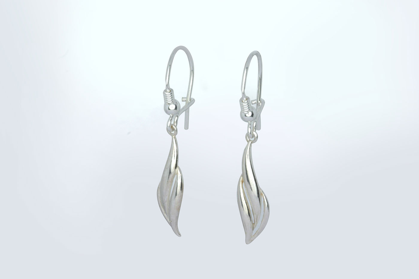 Korvakorut 3121, 36mm, tappi 0.9/10mm. 925 hopeaa. Hinta: 16€